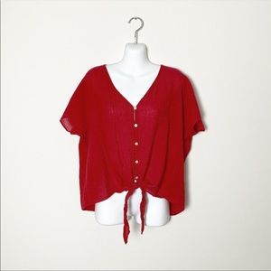 •Unviersal Thread Red Top•
